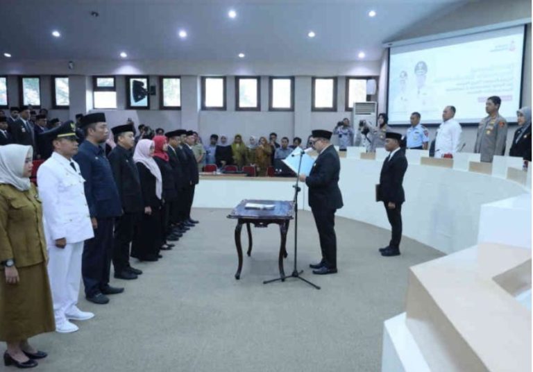 Walikota Makassar melantik 46 pejabatan baru