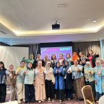 foto Bersama dengan Peserta