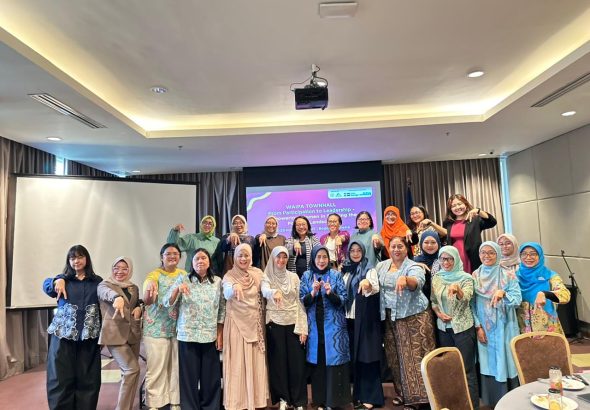 foto Bersama dengan Peserta